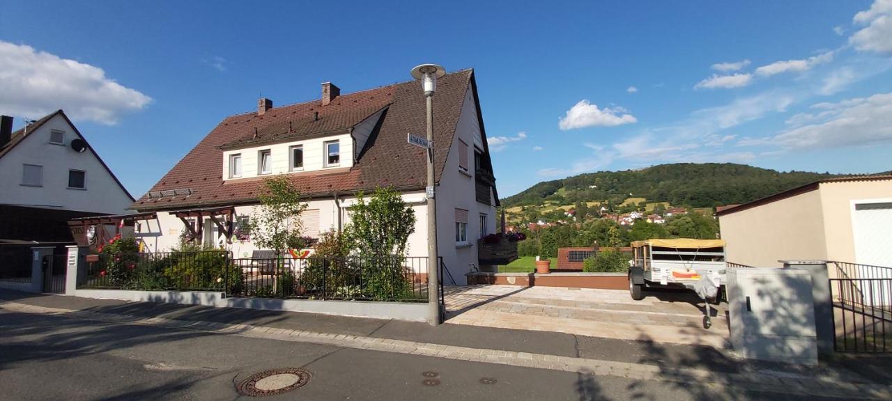 FeWo mit Wohlfühlfaktor und Ausblick Schnaittach Exterior foto